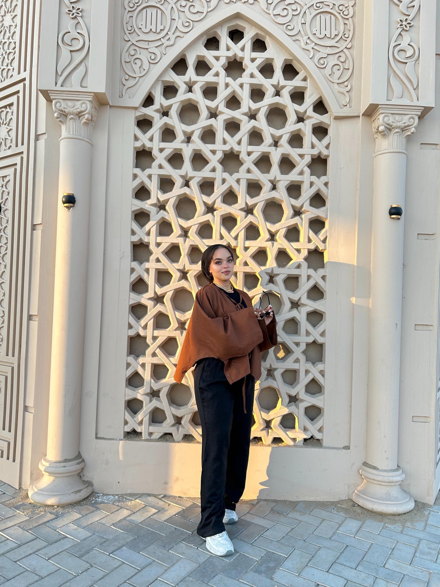 Flowy Kimono Top with Tie Front – Soft Caramel Brown